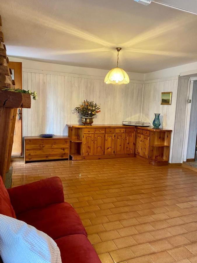 La Casa Del Nonno Franco Villa Колико Екстериор снимка