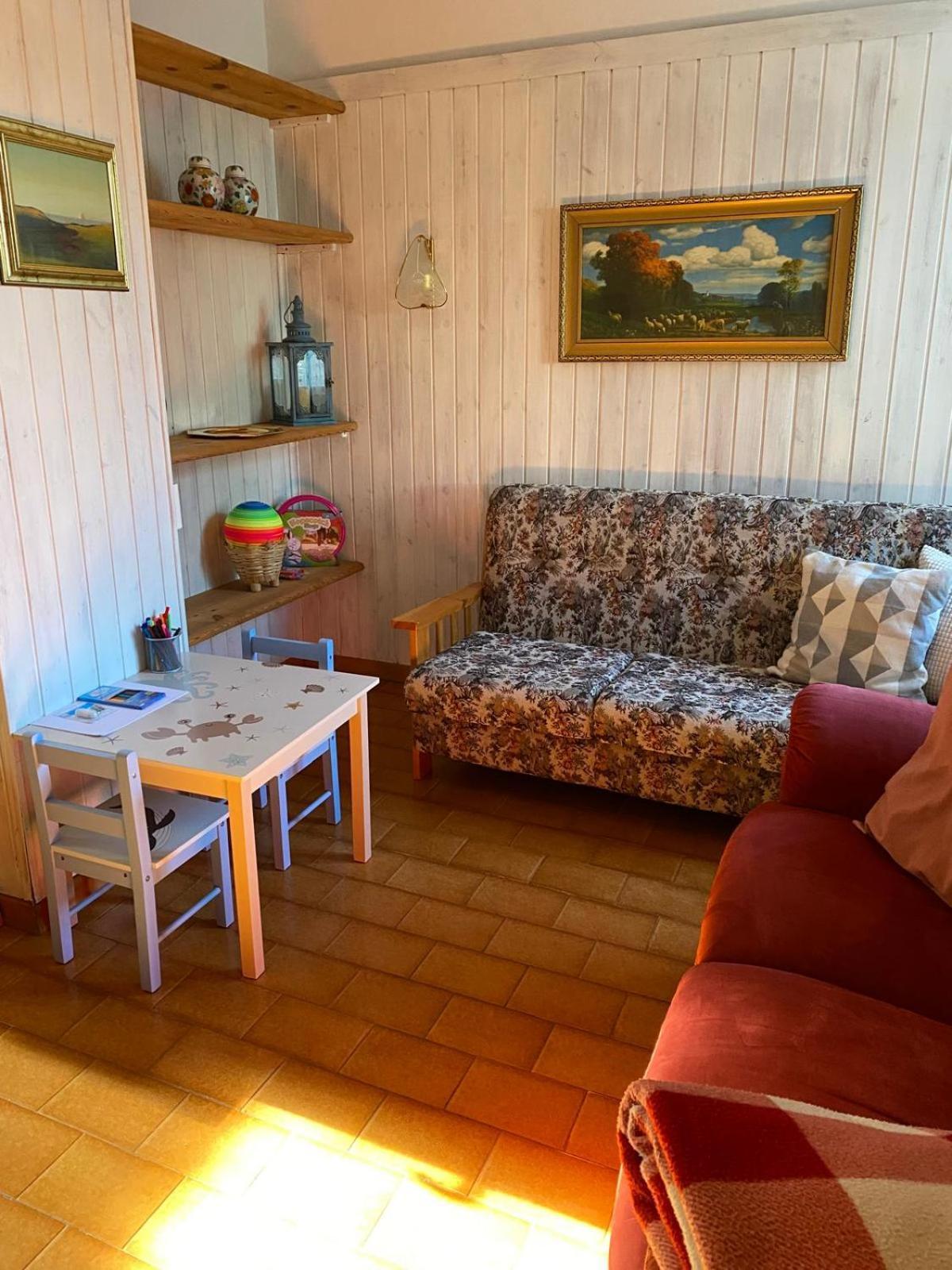 La Casa Del Nonno Franco Villa Колико Екстериор снимка