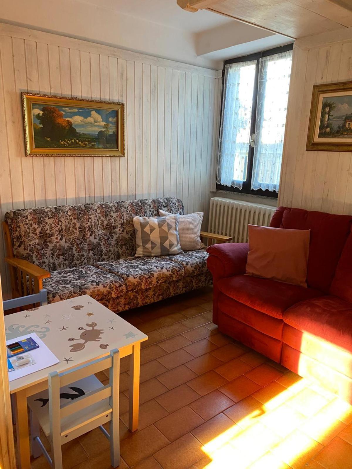 La Casa Del Nonno Franco Villa Колико Екстериор снимка